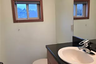 2329 W Smith St, Seattle, WA 98119 - Photo 32