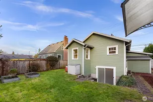 8907 5th Ave NE, Seattle, WA 98115 - Photo 26