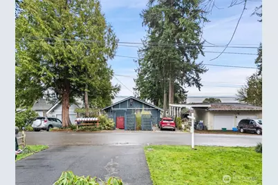 18949 Harris Avenue NE, Suquamish, WA 98392 - Photo 34