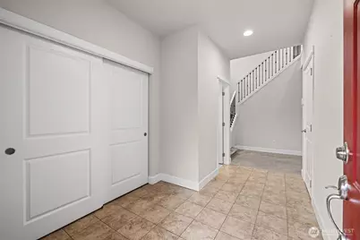 2817 208th Place SW, Lynnwood, WA 98036 - Photo 2