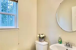 17826 75th Ave E, Puyallup, WA 98375 - Photo 8