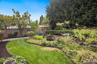 21706 Quiet Water Loop, Lake Tapps, WA 98391 - Photo 32