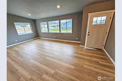 208 S 2nd Street, Oakville, WA 98568 - Photo 14