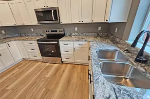 208 S Second St, Oakville, WA 98568 - Photo 2