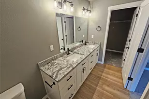 208 S Second St, Oakville, WA 98568 - Photo 6