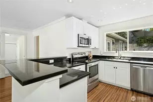 9359 31st Pl SW, Seattle, WA 98126 - Photo 10