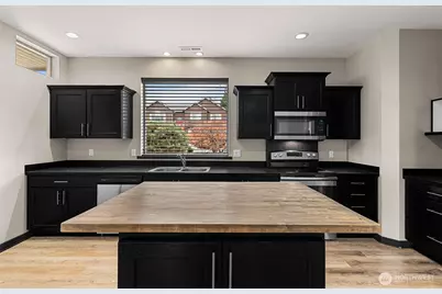 1467 Melissa Way, Wenatchee, WA 98801 - Photo 2