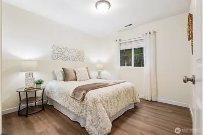 19521 SE 271st Place, Covington, WA 98042 - Photo 16