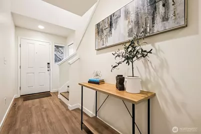 19521 SE 271st Place, Covington, WA 98042 - Photo 4