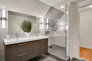 520 Wellington Ave, Seattle, WA 98122 - Photo 18