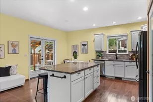 1024 Grant Pl, Snohomish, WA 98290 - Photo 12