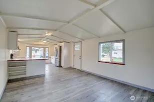 24919 Hoehn Rd, Sedro Woolley, WA 98284 - Photo 12