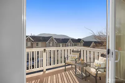 23120 SE Black Nugget Road #C1, Issaquah, WA 98029 - Photo 4