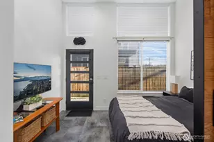 3026 SW Charlestown St, Seattle, WA 98126 - Photo 4