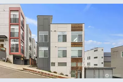 3026 SW Charlestown Street #B, Seattle, WA 98126 - Photo 2