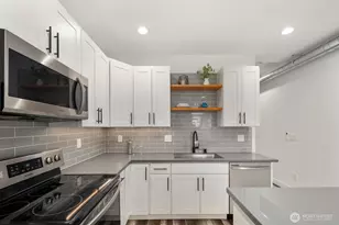 3026 SW Charlestown St, Seattle, WA 98126 - Photo 18