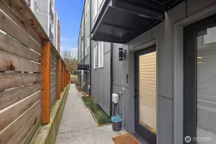 3026 SW Charlestown St, Seattle, WA 98126 - Photo 10