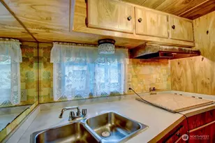 23 Drial Loop, Deming, WA 98244 - Photo 8