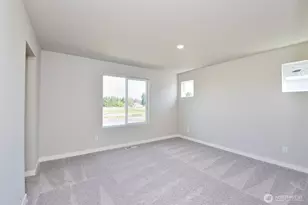 9716 Brown Street SE, Yelm, WA 98597 - Photo 10