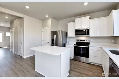 9716 Brown Street SE, Yelm, WA 98597 - Photo 4