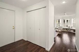 500 Aloha St, Seattle, WA 98109 - Photo 16