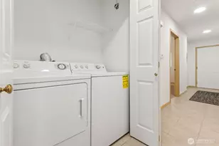 1318 37th St, Everett, WA 98201 - Photo 22