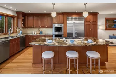 4117 43rd Avenue NE, Seattle, WA 98105 - Photo 6