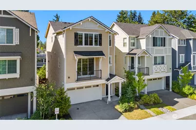 2204 176th Place SW #3, Lynnwood, WA 98037 - Photo 1