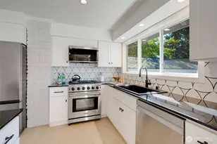 4205 5th Ave NW, Seattle, WA 98107 - Photo 8