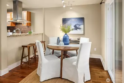 11058 NE 33rd Place #D3, Bellevue, WA 98004 - Photo 12