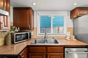 4610 N 15th St, Tacoma, WA 98406 - Photo 10