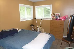 32 NE Tremont Dr, College Place, WA 99324 - Photo 16