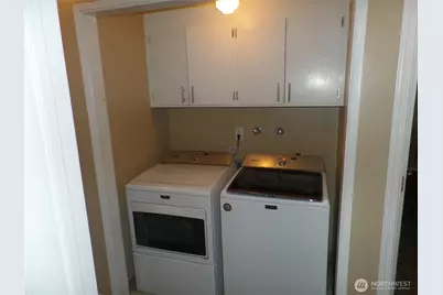 32 NE Tremont Drive, College Place, WA 99324 - Photo 8