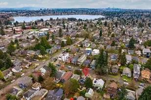 740 N 82nd St, Seattle, WA 98103 - Photo 34