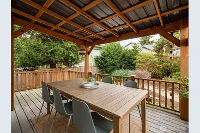 740 N 82nd Street, Seattle, WA 98103 - Photo 28