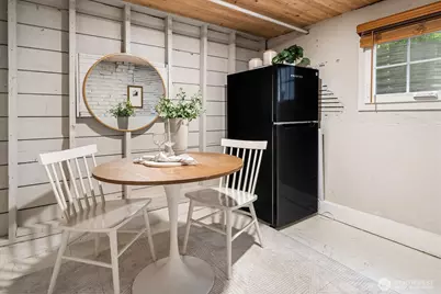740 N 82nd Street, Seattle, WA 98103 - Photo 24