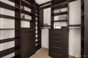 583 Battery St, Seattle, WA 98121 - Photo 12