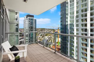 583 Battery St, Seattle, WA 98121 - Photo 10