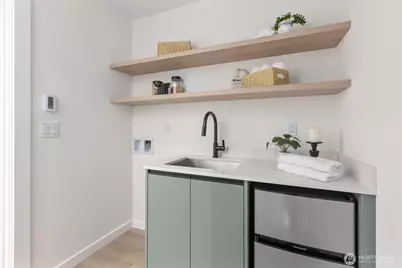 3118 Queen Anne Avenue N, Seattle, WA 98119 - Photo 26