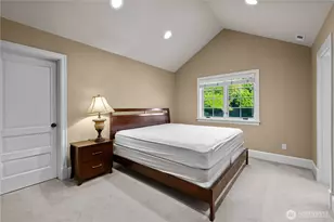 3169 NE Harrison St, Issaquah, WA 98029 - Photo 22