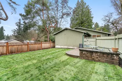 3811 NE 117th St, Seattle, WA 98125 - Photo 24