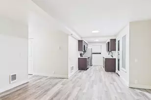 29645 18th Ave S, Federal Way, WA 98003 - Photo 2