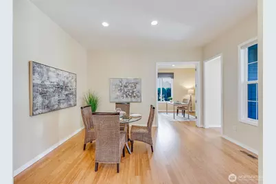 12115 Big Leaf Way NE, Redmond, WA 98053 - Photo 14