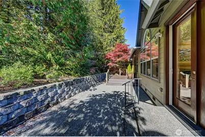 12115 Big Leaf Way NE, Redmond, WA 98053 - Photo 34