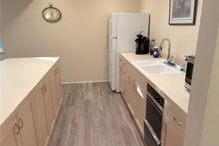 250 NW Dogwood St, Issaquah, WA 98027 - Photo 26