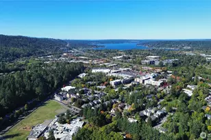 250 NW Dogwood St, Issaquah, WA 98027 - Photo 28