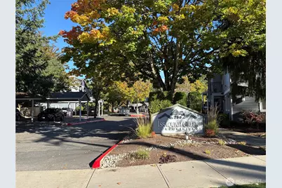 250 NW Dogwood Street #C201, Issaquah, WA 98027 - Photo 1