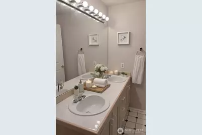 250 NW Dogwood Street #C201, Issaquah, WA 98027 - Photo 16