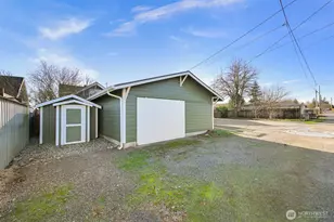 1006 Grover St, Lynden, WA 98264 - Photo 32