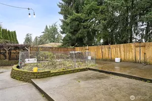 5318 W Tapps Dr E, Lake Tapps, WA 98391 - Photo 28